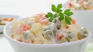 Creamy Chicken Salad Recipe in Urdu