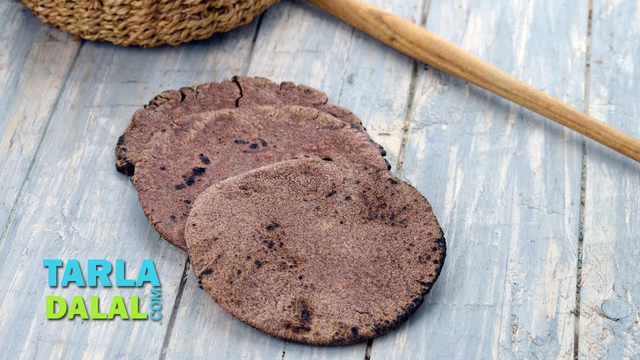 रागी रोटी (Basic Ragi Roti, Nachni Roti) by Tarla Dalal - The Cook Book